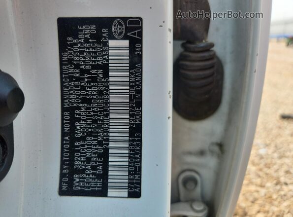 2T1BURHE1JC082765 2018 TOYOTA COROLLA Белый Вид наклейки с VIN-кодом