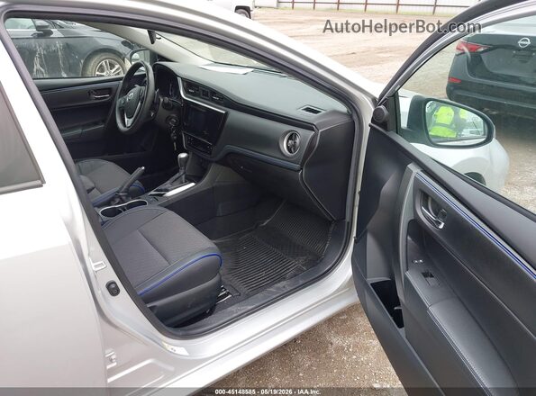 2T1BURHE1KC244542 2019 TOYOTA COROLLA Silver Вид салону спереду