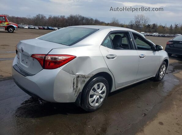 2T1BURHE2HC796561 2017 TOYOTA LL Silver Задня права чверть