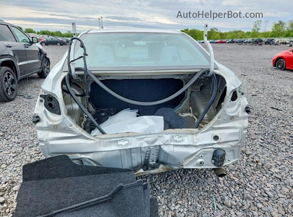 2T1BURHE2HC933918 2017 TOYOTA COROLLA Silver 