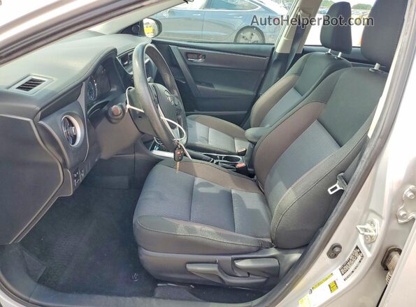 2T1BURHE2KC139878 2019 TOYOTA LL Silver Սալոնի դիմացի տեսք