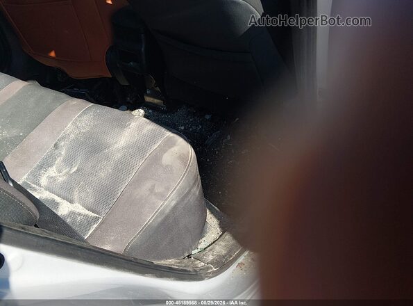 2T1BURHE3KC241593 2019 TOYOTA COROLLA Silver Widok naklejki z numerem VIN