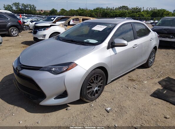 2T1BURHE4HC825171 2017 TOYOTA LL Silver Передня ліва чверть