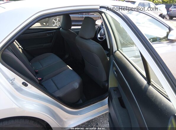 2T1BURHE4HC882468 2017 TOYOTA LL Silver VIN კოდის სტიკერის ხედი