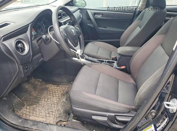 2T1BURHE4JC975979 2018 TOYOTA COROLLA Blue Front interior view