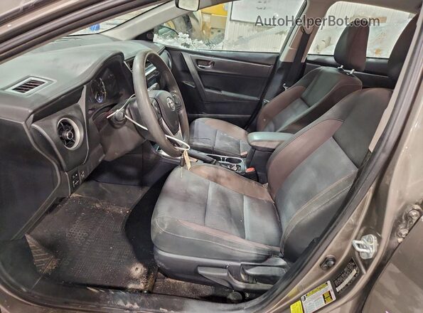 2T1BURHE4JC990854 2018 TOYOTA LL Brown Widok wnętrza z przodu