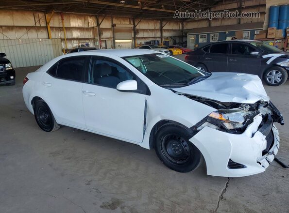 2T1BURHE5HC884388 2017 TOYOTA LL White Przód prawy