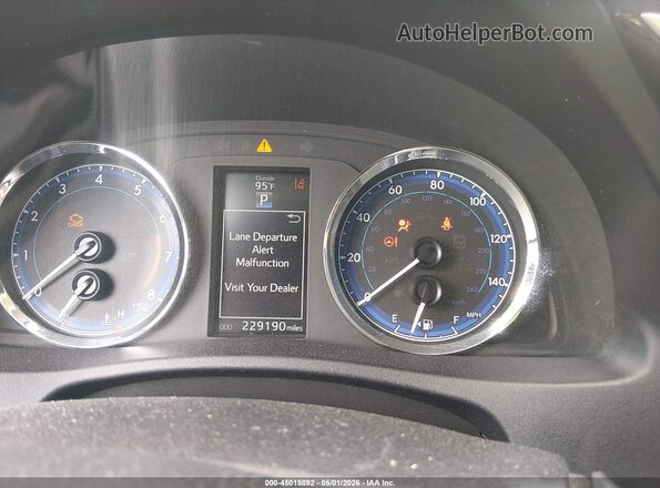 2T1BURHE5JC103715 2018 TOYOTA LL White Widok tylnych siedzeń