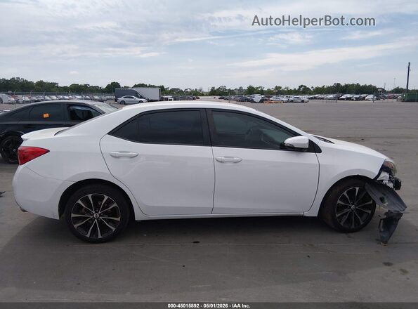 2T1BURHE5JC103715 2018 TOYOTA LL White Widok wnętrza 360 stopni