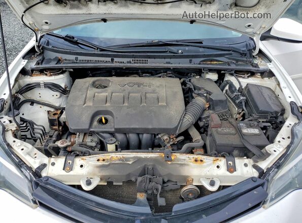 2T1BURHE6JC087332 2018 TOYOTA COROLLA Белый 