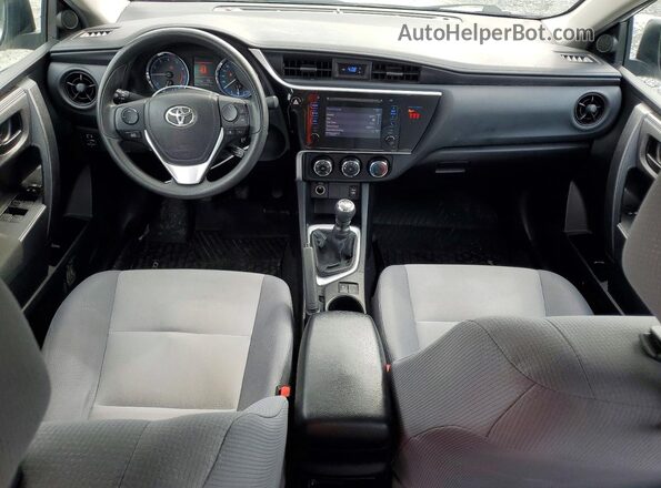 2T1BURHE6JC087332 2018 TOYOTA COROLLA Белый 