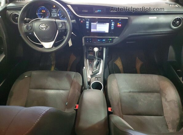 2T1BURHE6JC968113 2018 TOYOTA COROLLA White 
