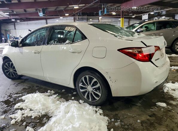 2T1BURHE6JC968113 2018 TOYOTA COROLLA White 
