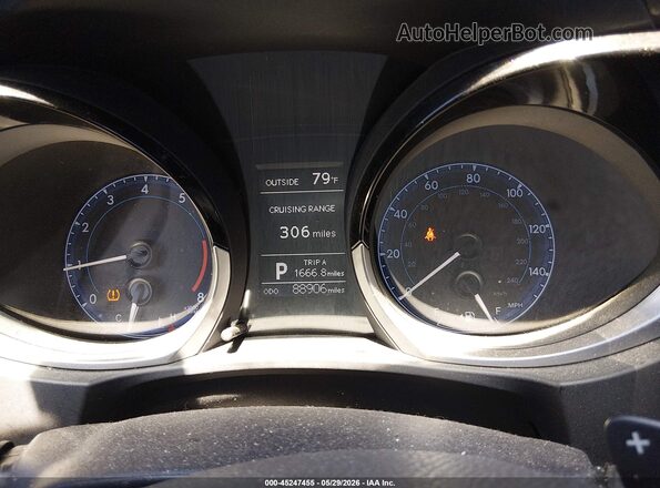 2T1BURHE7GC492401 2016 TOYOTA COROLLA Silver Widok tylnych siedzeń