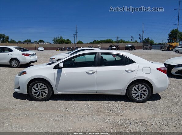2T1BURHE7HC765600 2017 TOYOTA LL White 