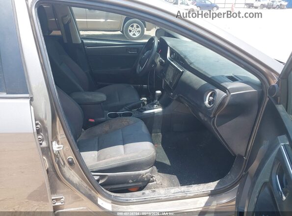 2T1BURHE7JC047387 2018 TOYOTA COROLLA Gray Вид салону спереду
