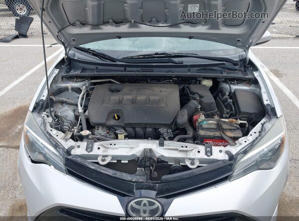 2T1BURHE7JC069955 2018 TOYOTA LL Silver Widok z tyłu