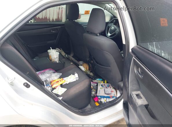 2T1BURHE7JC069955 2018 TOYOTA LL Silver Widok naklejki z numerem VIN