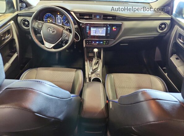 2T1BURHE7KC155882 2019 TOYOTA COROLLA Silver 