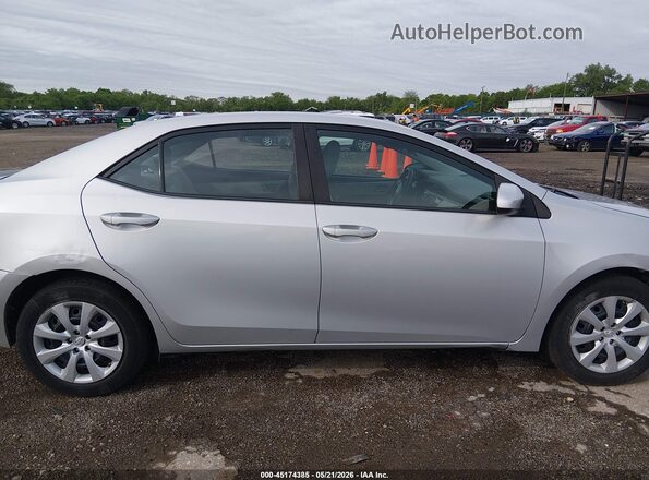 2T1BURHE8GC659428 2016 TOYOTA COROLLA Серебряный Вид задней части салона