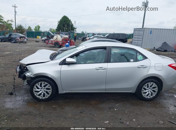 2T1BURHE8HC879525 2017 TOYOTA LL Silver 