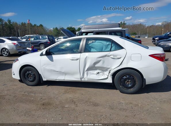 2T1BURHE8JC064750 2018 TOYOTA LL White Widok zestawu wskaźników