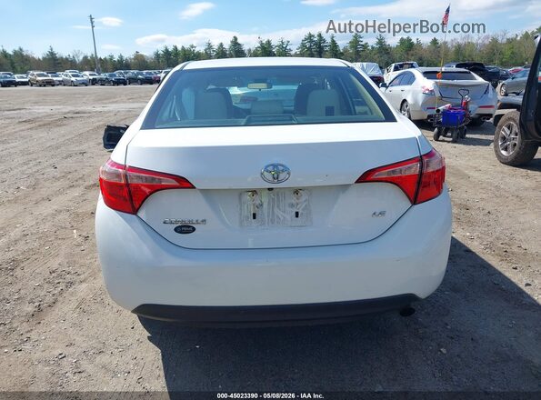 2T1BURHE8JC064750 2018 TOYOTA LL White 