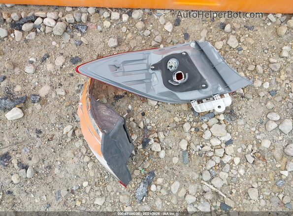 2T1BURHE8KC219525 2019 TOYOTA COROLLA Red Սարքավորումների վահանակի տեսք