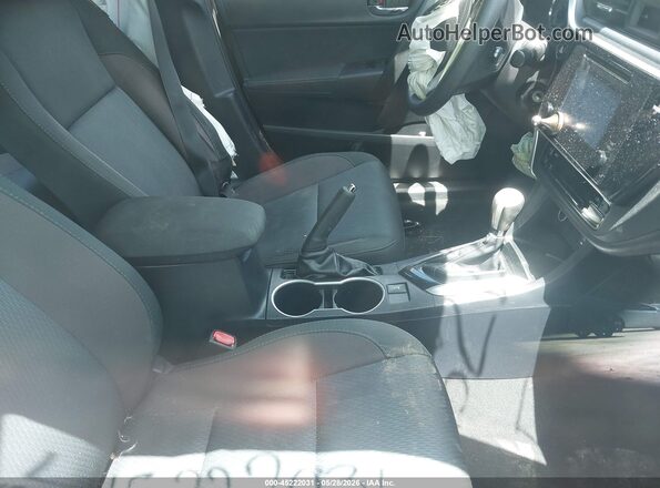 2T1BURHE9HC926142 2017 TOYOTA COROLLA Gray Front interior view