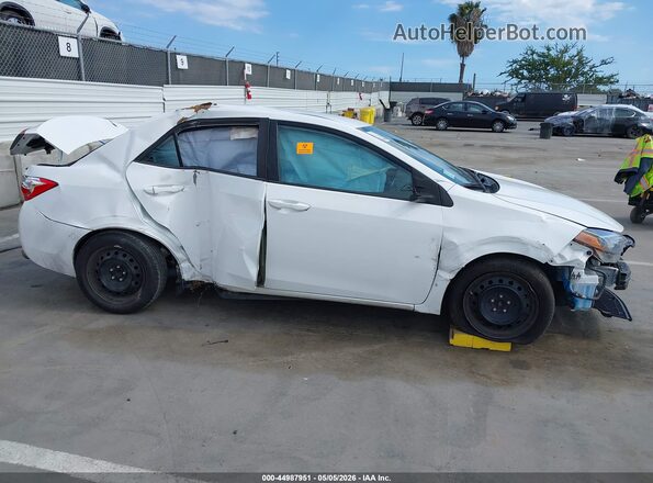 2T1BURHE9JC037945 2018 TOYOTA LL White 
