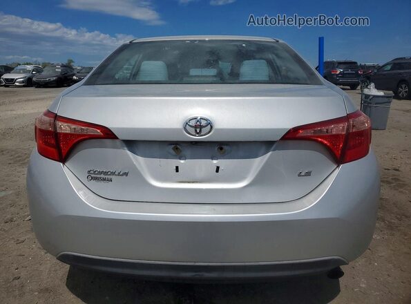 2T1BURHE9JC983561 2018 TOYOTA LL Silver Հետևի տեսք
