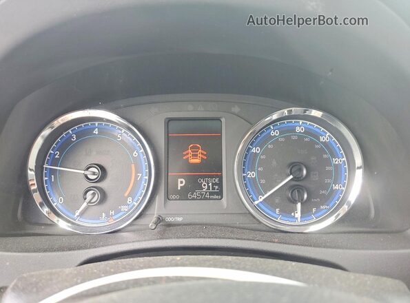 2T1BURHE9JC983561 2018 TOYOTA LL Silver Սարքավորումների վահանակի տեսք