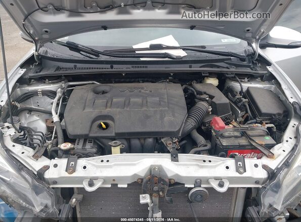 2T1BURHEXHC826941 2017 TOYOTA LL Silver Rear view