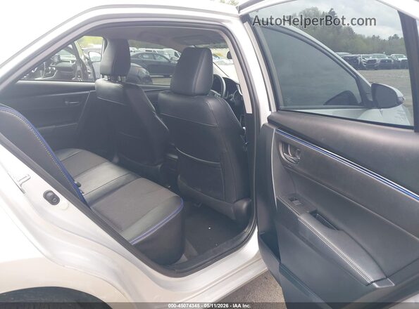 2T1BURHEXHC826941 2017 TOYOTA LL Silver VIN sticker view