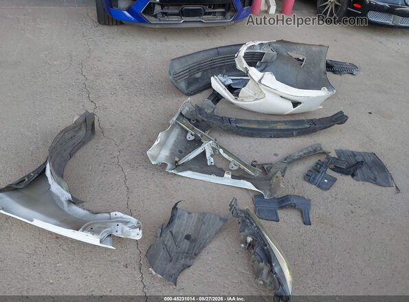 2T1BURHEXKC141815 2019 TOYOTA COROLLA White Սարքավորումների վահանակի տեսք