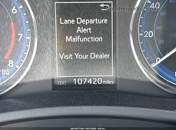 2T1BURHEXKC163958 2019 TOYOTA COROLLA White 