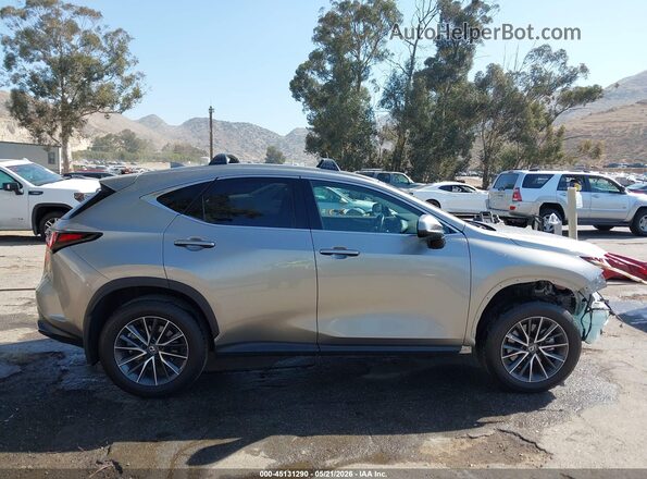 2T2ADCAZ0SC030739 2025 LEXUS NX 250 Silver Vista interior de 360 grados