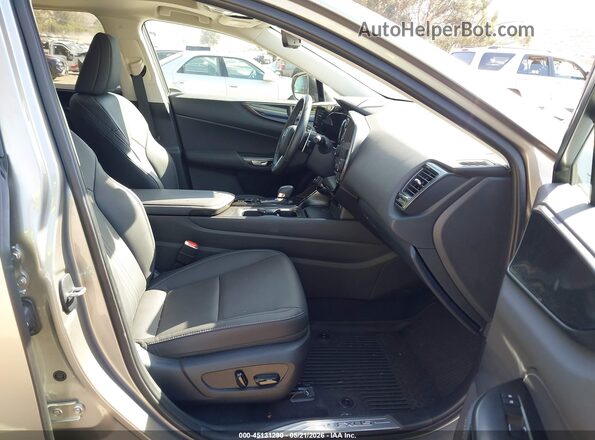 2T2ADCAZ0SC030739 2025 LEXUS NX 250 Silver Vista interior delantera