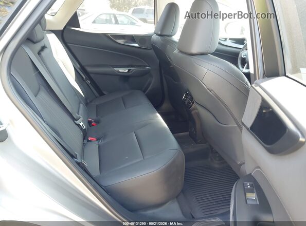 2T2ADCAZ0SC030739 2025 LEXUS NX 250 Silver Vista de la etiqueta del VIN