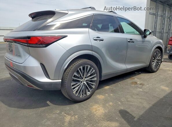 2T2BAMBA0PC001048 2023 LEXUS RX Silver Rear right