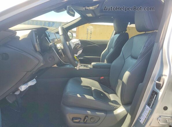 2T2BAMBA5RC033366 2024 LEXUS RX Серебряный Вид салона спереди