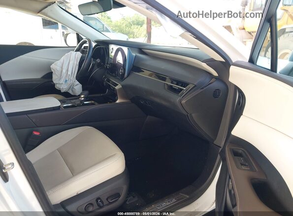 2T2BAMBA5RC036669 2024 LEXUS RX 350 Белый Вид салона спереди