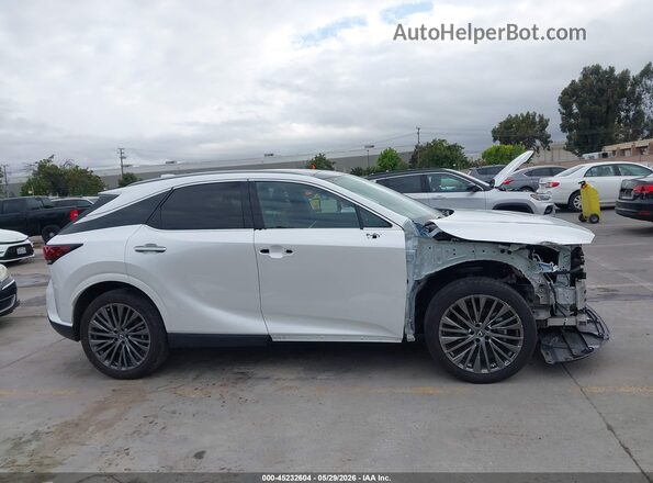 2T2BBMCA1SC083232 2025 LEXUS RX 350H White Vista interior de 360 grados