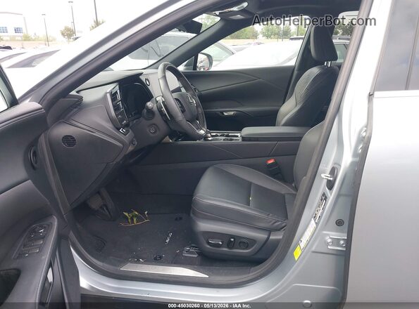 2T2BBMCA4PC012324 2023 LEXUS RX 350H Silver Vista interior delantera