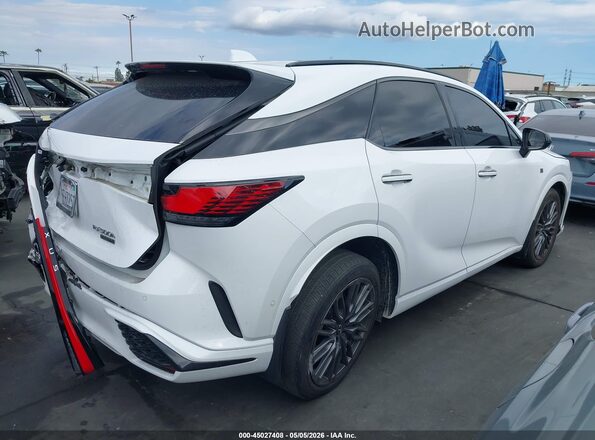 2T2BCMEA7PC002820 2023 LEXUS RX 500H White 