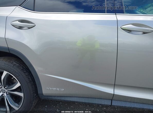 2T2BGMCA2KC030976 2019 LEXUS RX 450H Silver 