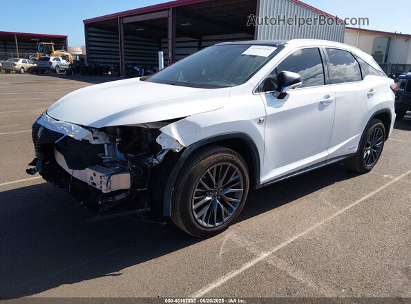 2T2BGMCA6JC022572 2018 LEXUS RX 450H Белый Передняя левая четверть