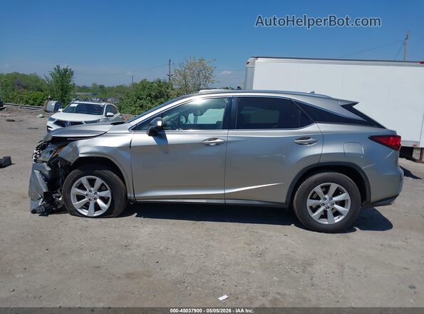 2T2BZMCA2HC063303 2017 LEXUS RX 350 Silver Вид задньої частини салону