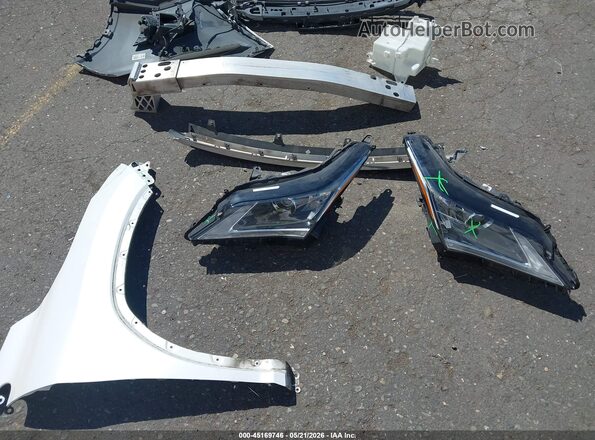 2T2BZMCA3HC057218 2017 LEXUS RX 350 White 