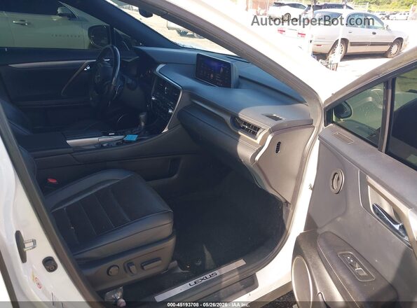 2T2BZMCA3JC142243 2018 LEXUS RX 350 White Սալոնի դիմացի տեսք